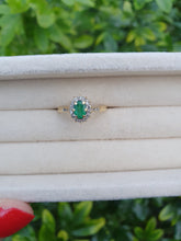 Load image into Gallery viewer, 7007:Vintage: 18ct Gold Oval Emerald 14 Brilliant Cut Diamonds Cluster Ring- lovely quality, hallmarked in London
