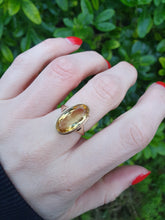 Load image into Gallery viewer, 7018: Vintage:(1996) Large Oval Lemon Citrine Dress Ring- lovely cut and colours
