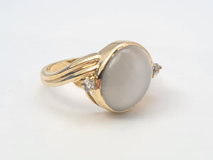 7060: Vintage: 9ct Gold Large White Moonstone Sapphire Accents Cocktail Ring- lovely colours