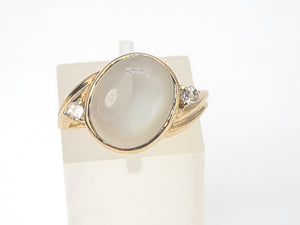 7060: Vintage: 9ct Gold Large White Moonstone Sapphire Accents Cocktail Ring- lovely colours