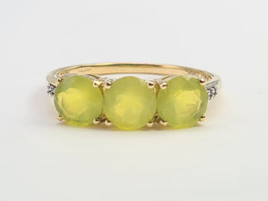 7127:Vintage & Rare: 10ct Gold Yellow Tourmalines Diamonds Dress Ring-crisp, clean and sparkling.