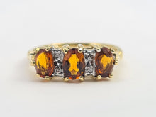 Load image into Gallery viewer, 7128: Antique/Vintage: 18ct Gold Vibrant Orange Citrines Diamonds Ring- superb quality.
