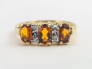 7128: Antique/Vintage: 18ct Gold Vibrant Orange Citrines Diamonds Ring- superb quality.