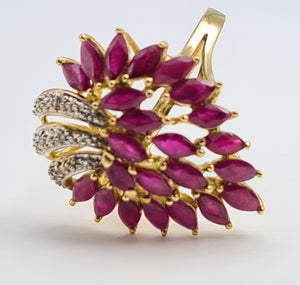 7122:  Vintage: 18ct Gold Rubies (4ct) Diamonds Statement Cocktail Ring- FAB- Outrageous