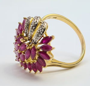 7122:  Vintage: 18ct Gold Rubies (4ct) Diamonds Statement Cocktail Ring- FAB- Outrageous