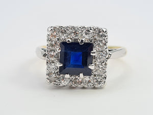 7205: Antique Art-deco 18ct Gold Blues Sapphire Diamonds Square Set Cocktail Ring- Exquisite