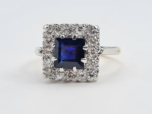 7205: Antique Art-deco 18ct Gold Blues Sapphire Diamonds Square Set Cocktail Ring- Exquisite