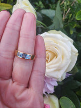 Load image into Gallery viewer, 7125: Vintage: 18ct Gold Channel Set Swiss Blue Topaz Ring- lovely cut and colours
