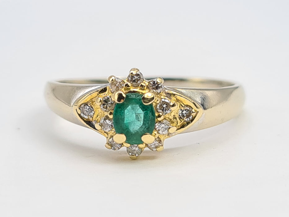 6044:Vintage 18ct Mixed Gold Emerald 12 Diamonds Dress Ring- Rare example