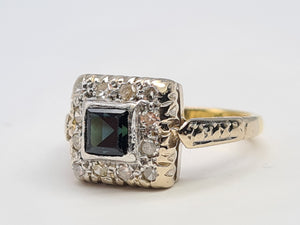 0102: Vintage: 18ct Gold Platinum Art Deco Sapphire Diamonds Square Set Ring