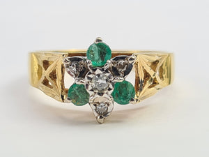 7180: Vintage: 18ct Gold Emeralds Diamonds geometric Set Cocktail Ring - sparkling symmetry- hallmarked London 1973-