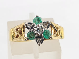 7180: Vintage: 18ct Gold Emeralds Diamonds geometric Set Cocktail Ring - sparkling symmetry- hallmarked London 1973-