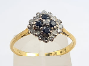 7190:  Vintage: 18ct Gold 4 French Blue Sapphires 16 diamonds Geometric Set Ring- lovely symmetry