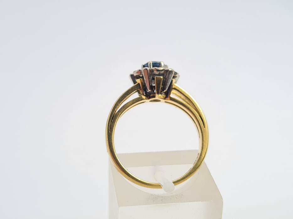 6051 Vintage: 18ct Gold Blue Sapphire Diamonds "Sun burst" Dress ring- From 1972