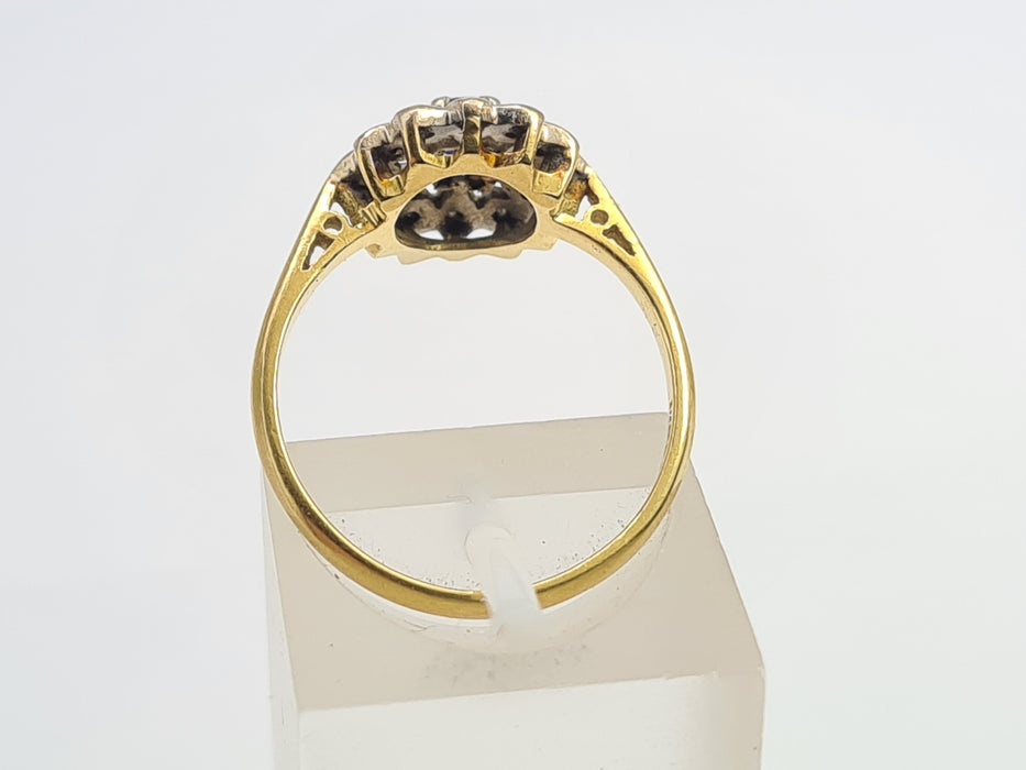 6052 Vintage & Old: 18ct Gold Blue Sapphire 12 Diamonds Flower Head Ring
