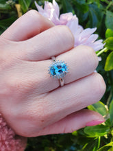 Load image into Gallery viewer, 7156:Vintage: 9ct White Gold Blue Aquamarine 20 Diamonds Halo Ring-gorgeous, sparkling combination
