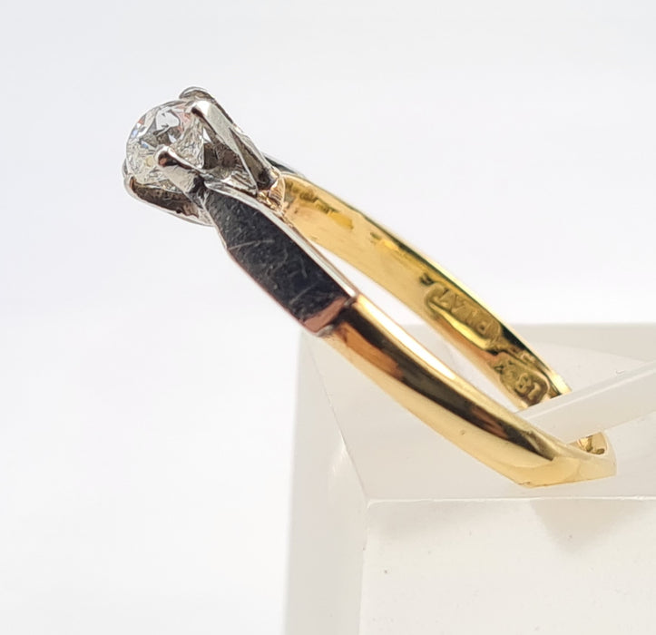 6207 Antique: 18ct Gold Platinum Set Old European cut Diamond Solitary (0.20ct)