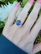 Load image into Gallery viewer, 7220:Vintage Rare: 10ct White  Gold Colour Change Blue Fluorite Cocktail Ring- lovely cut and colour array
