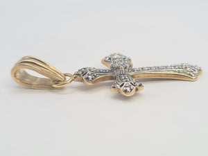 7303: Vintage:9ct Yellow Gold White Gold Diamonds Cross Pendant- lovey design and sparkle