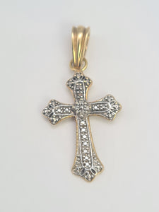 7303: Vintage:9ct Yellow Gold White Gold Diamonds Cross Pendant- lovey design and sparkle