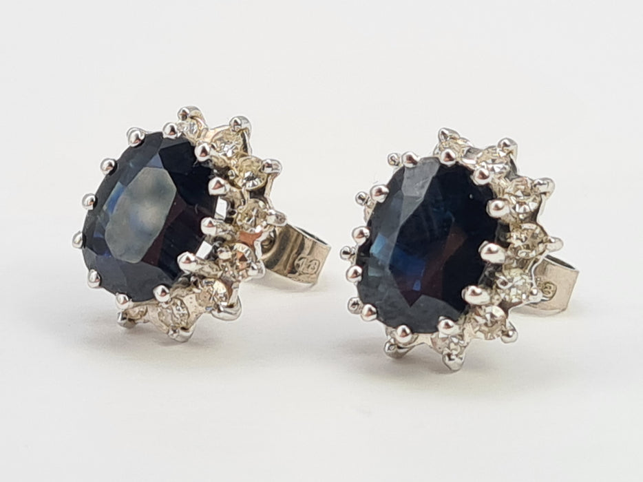 6532 Vintage: 18ct White Gold Sapphire & Diamond Oval  Diana Cluster Stud Earrings