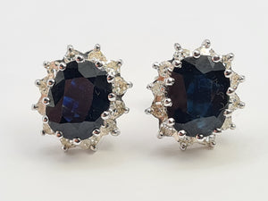 9009: Vintage: 18ct Gold Large Blue Sapphires (4.5ct) 1ct Diamonds Statement Earrings- sparkling, statement , ear candy