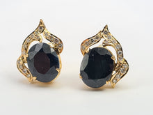 Load image into Gallery viewer, 0138: Vintage: 18ct Gold Australian Blue Sapphire Diamonds Stud Earrings-
