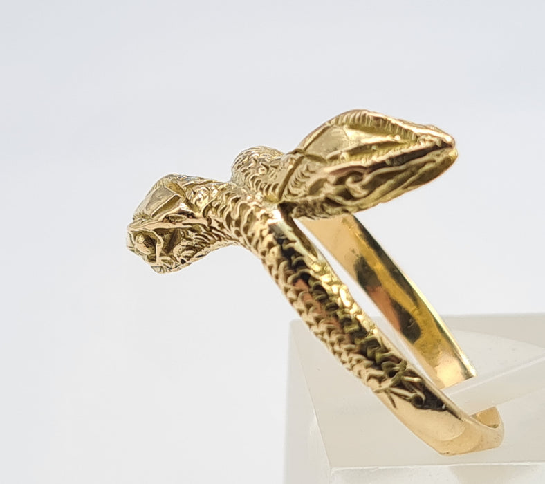 Vintage: 18ct Gold Ornate Double-Headed Snake Ring