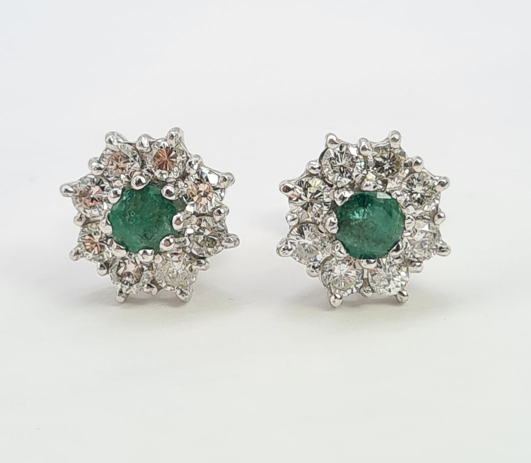 7375: Vintage Fabulous 18ct White Gold Emeralds 16 Diamonds Earrings- Captivating