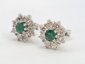 7375: Vintage Fabulous 18ct White Gold Emeralds 16 Diamonds Earrings- Captivating