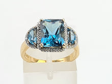 Load image into Gallery viewer, 0154:  Vintage: 9ct Gold Azure Blue Topaz Diamonds Cocktail Ring- FAB
