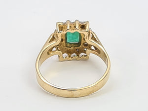 0144: Vintage: 9ct Gold Emerald Cut Emerald 14 Diamonds Square Set Ring