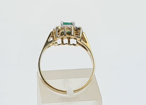 0144: Vintage: 9ct Gold Emerald Cut Emerald 14 Diamonds Square Set Ring