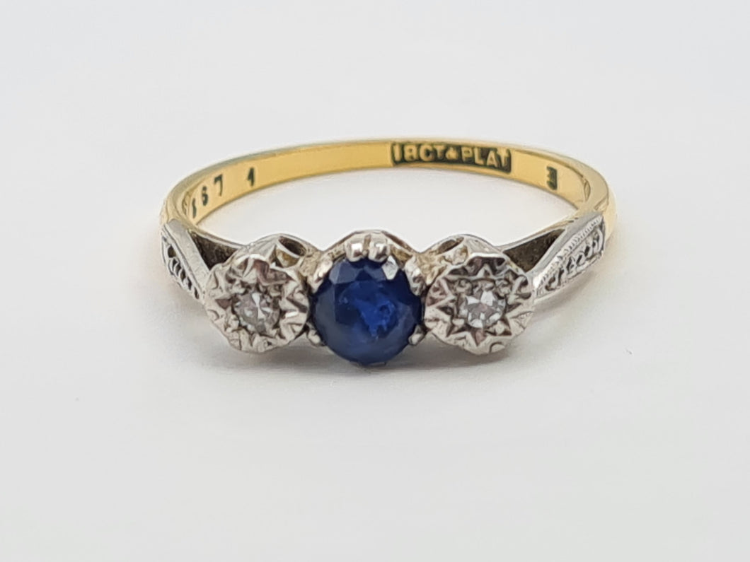 7405 Antique: 18ct Gold Platinum Set French Blue Sapphire Diamonds Dress Ring