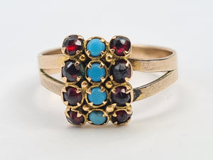 4834: Vintage Old 9ct Gold Geometric Set Signet Ring Turquoises Garnets- lovely symmetry