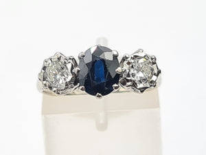 7387- Vintage: Exceptional 18ct White Gold French Blue Sapphire Diamonds Ring- Hallmarked London 1975.