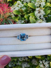 Load image into Gallery viewer, 0154:  Vintage: 9ct Gold Azure Blue Topaz Diamonds Cocktail Ring- FAB
