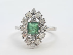 7409-Vintage: 18ct White Gold Emerald Diamonds Statement Cluster Ring- superb