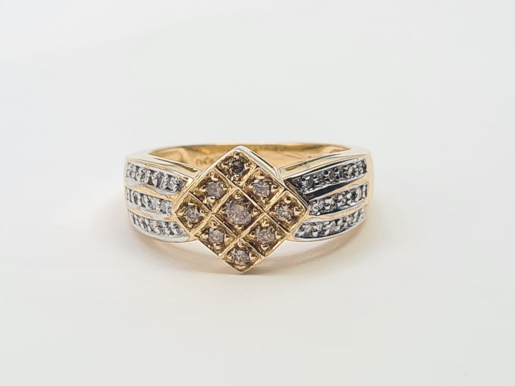 7466: Vintage: 9ct Gold Geometric Set Cinnamon Diamonds White Diamonds Cocktail Ring