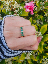 Load image into Gallery viewer, 7433- Vintage 18ct Emeralds Brilliant round cut Diamonds Eternity Rind- lovely combination
