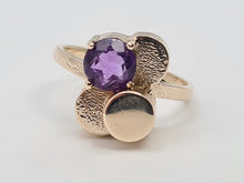 Load image into Gallery viewer, 7421: Vintage: Abstract 9ct Gold Purple Amethyst Cocktail Ring-eclectic, eye catcher
