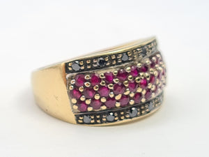 7480: Vintage: 9ct Gold 12 Black Diamonds 31 rich Red Rubies Cocktail Ring- exquisite, statement ring, d