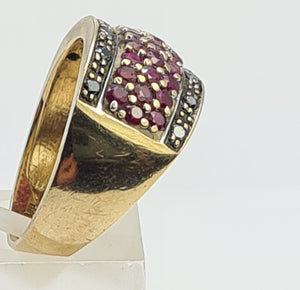 7480: Vintage: 9ct Gold 12 Black Diamonds 31 rich Red Rubies Cocktail Ring- exquisite, statement ring, d