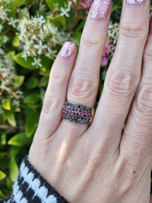 6088 Vintage: 9ct Gold  Black Diamonds  Red Rubies Cocktail Ring