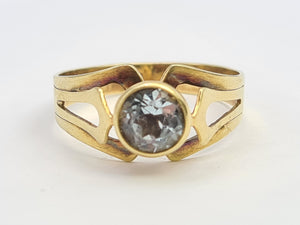 7489: Vintage: Rare 14ct Gold Round Cut Blue Aquamarine Dress Ring- Dramatic set, lovely colours