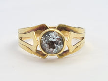 Load image into Gallery viewer, 7489: Vintage: Rare 14ct Gold Round Cut Blue Aquamarine Dress Ring- Dramatic set, lovely colours
