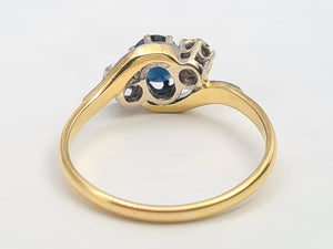 7501 Vintage: (1964) 18ct Gold Blue Sapphire Twin Diamonds Illusion Set Cocktail Ring- 60 years old