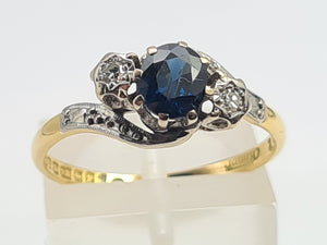 7501 Vintage: (1964) 18ct Gold Blue Sapphire Twin Diamonds Illusion Set Cocktail Ring- 60 years old