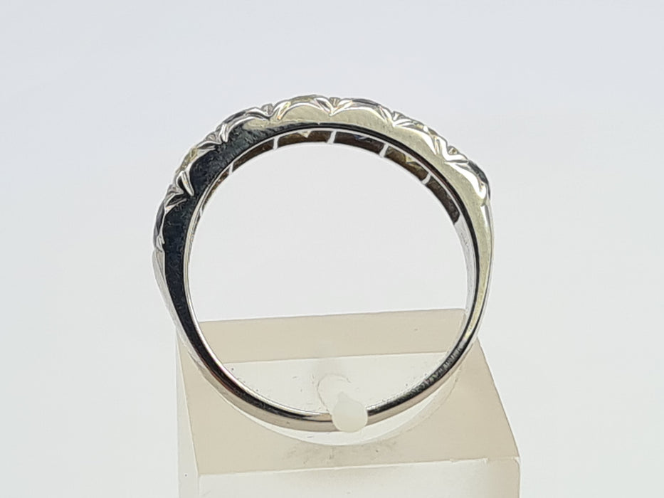 6087- Vintage: Exceptional 18ct White Gold Diamonds (0.75ct) Sapphires Half Eternity Ring - superb