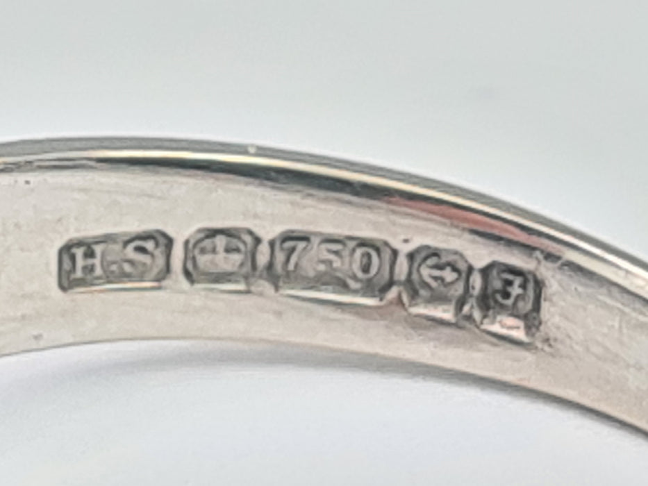 2904: Vintage: 18ct White Gold French Blue Sapphire Diamonds Target Ring- From 1980